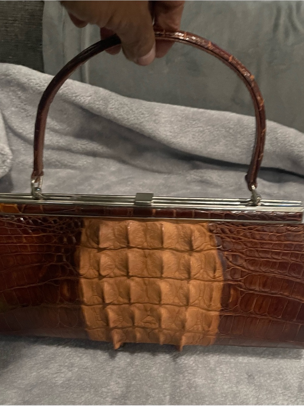Vintage Mid-Century Genuine Crocodile Leather & Hornback Center with Kisslock - Picture 4 of 6